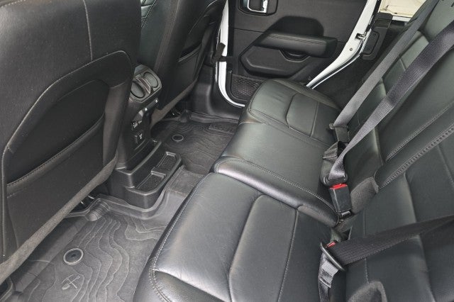 2023 Jeep Wrangler Sahara Altitude
