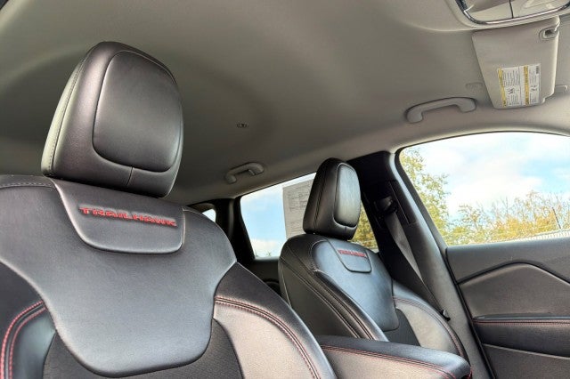 2020 Jeep Cherokee Trailhawk