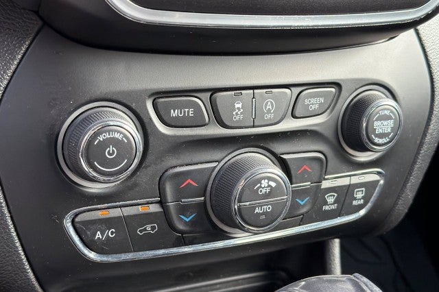2020 Jeep Cherokee Trailhawk
