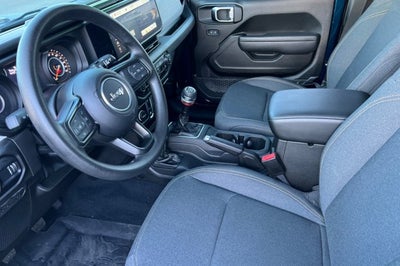 2025 Jeep Wrangler Base