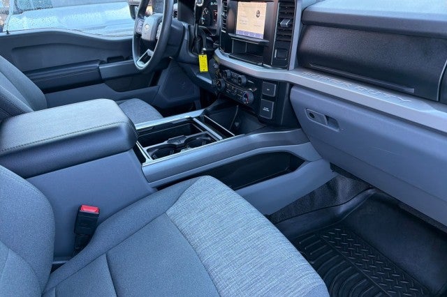 2023 Ford Super Duty F-250 SRW XLT