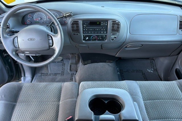 2002 Ford F-150 XL