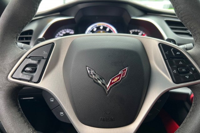 2017 Chevrolet Corvette Stingray Z51 2LT