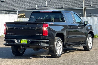 2022 Chevrolet Silverado 1500 Custom