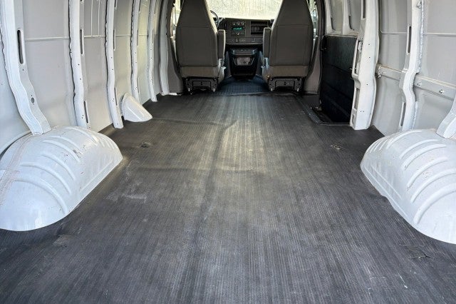 2023 Chevrolet Express Cargo 2500 WT