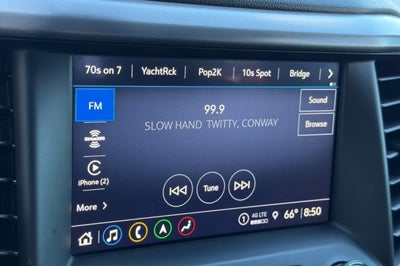 2022 GMC Acadia AT4