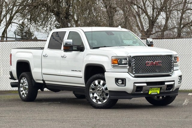 2016 GMC Sierra 2500 HD Denali