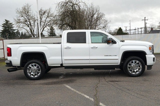 2016 GMC Sierra 2500 HD Denali