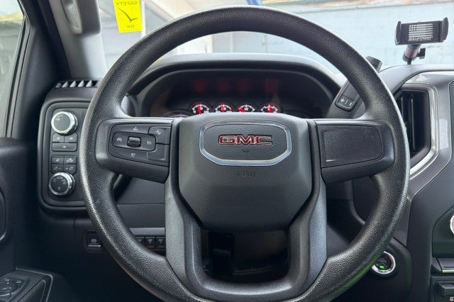 2025 GMC Sierra 3500 HD Pro