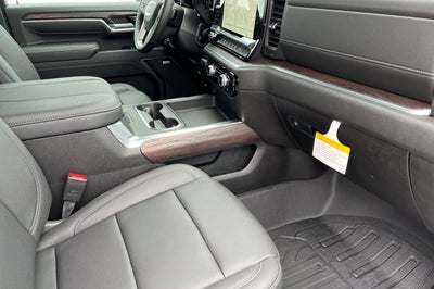 2025 GMC Sierra 3500 HD SLT