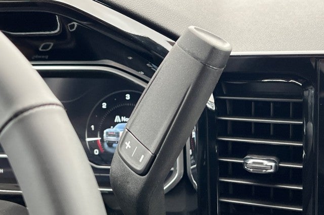 2025 GMC Sierra 3500 HD SLT