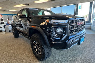 2025 GMC Canyon AT4