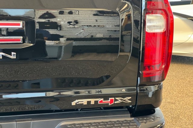 2025 GMC Canyon AT4