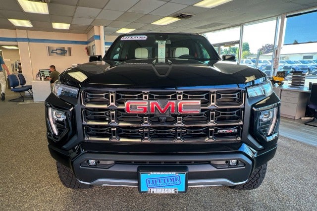2025 GMC Canyon AT4
