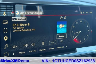 2025 GMC Sierra 1500 Elevation