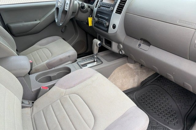 2014 Nissan Frontier S