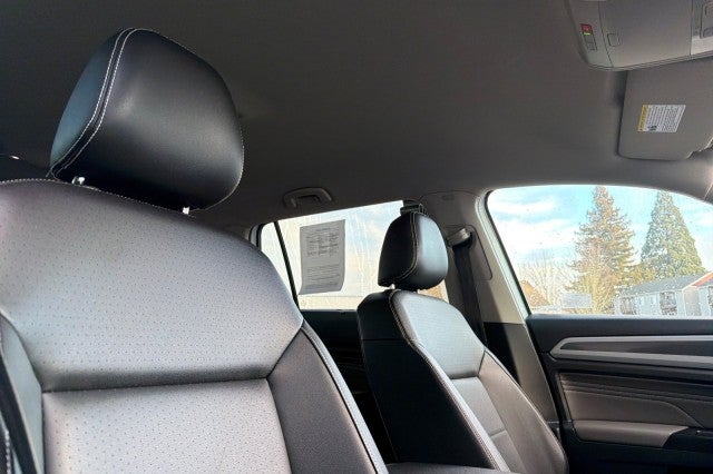 2021 Volkswagen Atlas 3.6L V6 SE w/Technology R-Line