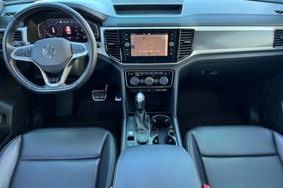 2022 Volkswagen Atlas Cross Sport 3.6L V6 SEL R-Line
