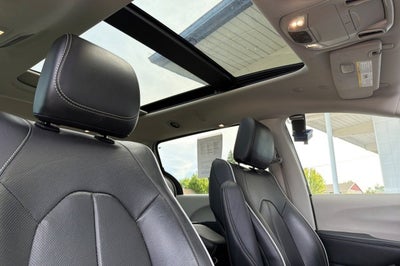 2023 Chrysler Pacifica Hybrid Limited
