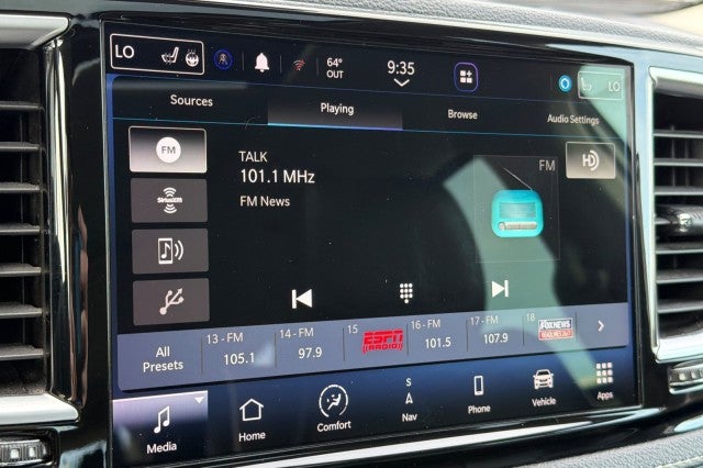 2023 Chrysler Pacifica Hybrid Limited