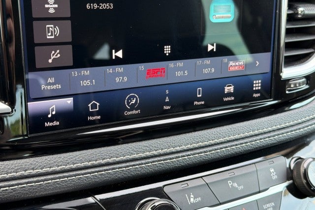 2023 Chrysler Pacifica Hybrid Limited