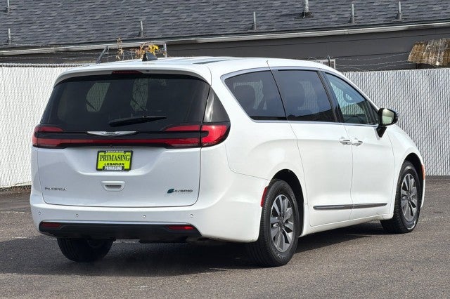 2023 Chrysler Pacifica Hybrid Limited