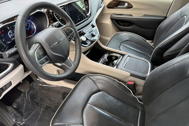 2023 Chrysler Pacifica Hybrid Limited