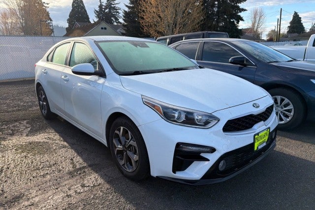Used 2019 Kia FORTE LXS with VIN 3KPF24ADXKE093844 for sale in Lebanon, OR
