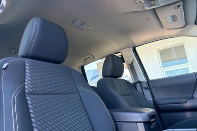 2022 Toyota Tacoma 4WD SR