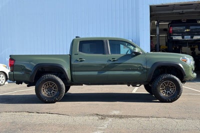 2022 Toyota Tacoma 4WD SR