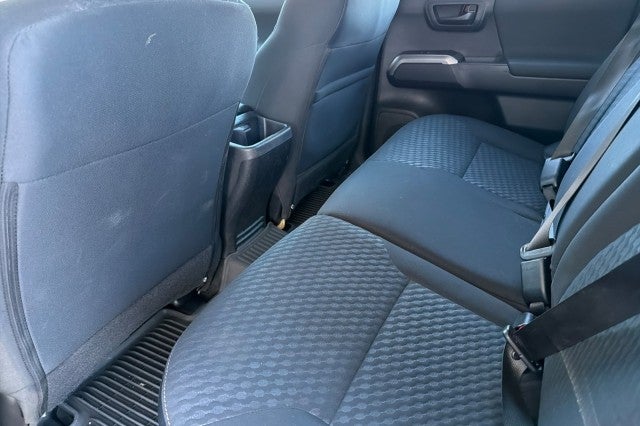 2022 Toyota Tacoma 4WD SR