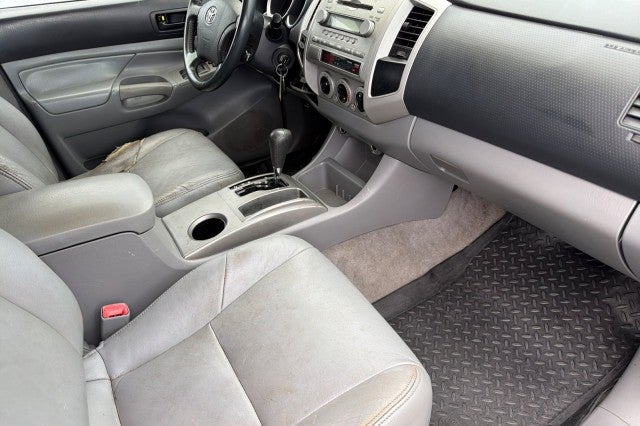 2006 Toyota Tacoma Base