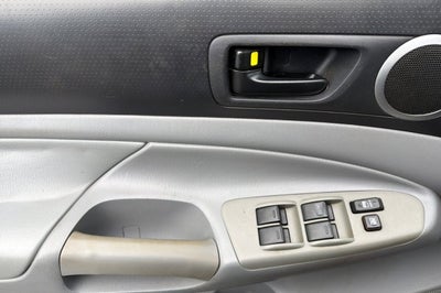 2006 Toyota Tacoma Base