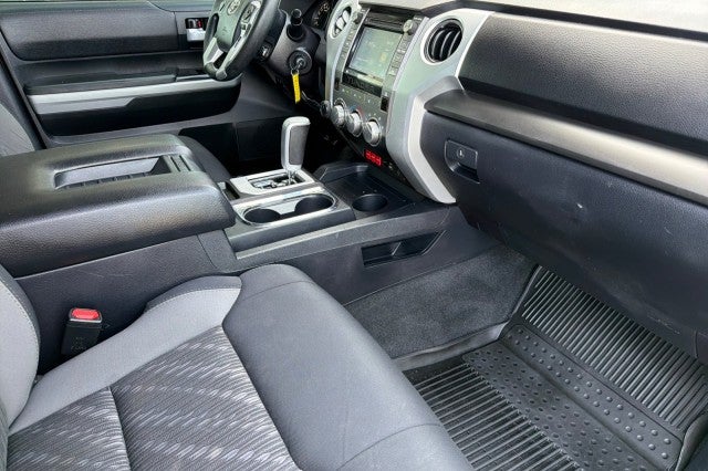 2018 Toyota Tundra 4WD SR5