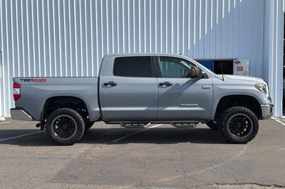 2018 Toyota Tundra 4WD SR5