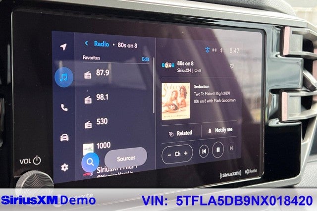 2022 Toyota Tundra 4WD SR5