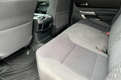 2022 Toyota Tundra 4WD SR5