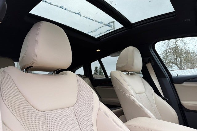 2022 BMW X4 xDrive30i