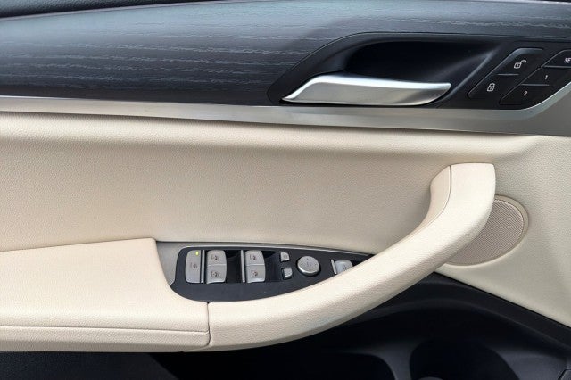 2022 BMW X4 xDrive30i