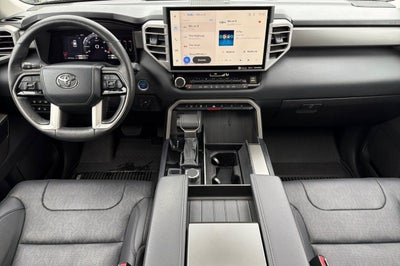 2024 Toyota Sequoia SR5