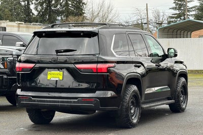 2024 Toyota Sequoia SR5