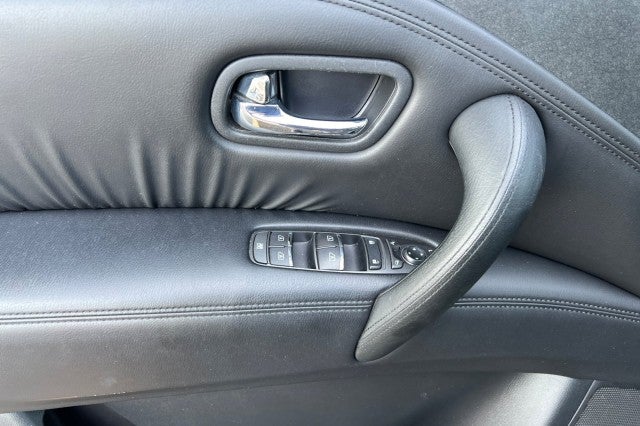 2023 Nissan Armada SV