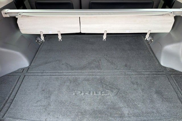 2014 Toyota Prius v Two