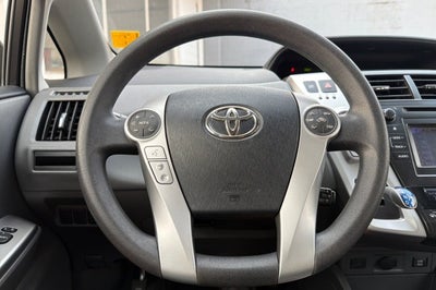 2014 Toyota Prius v Two