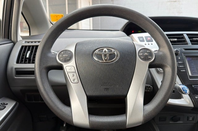 2014 Toyota Prius v Two