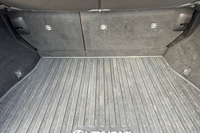 2022 Lexus NX NX 350h Luxury