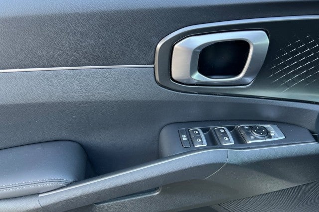 2024 Kia Sorento Hybrid EX